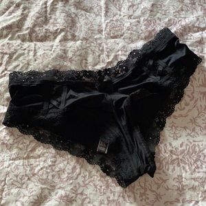 Victoria Secret Cheeky Undies